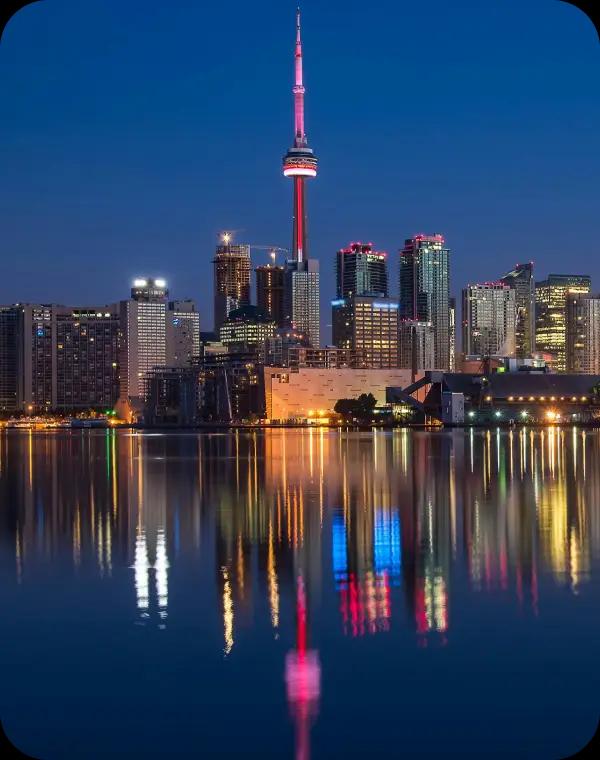 Toronto skyline at night