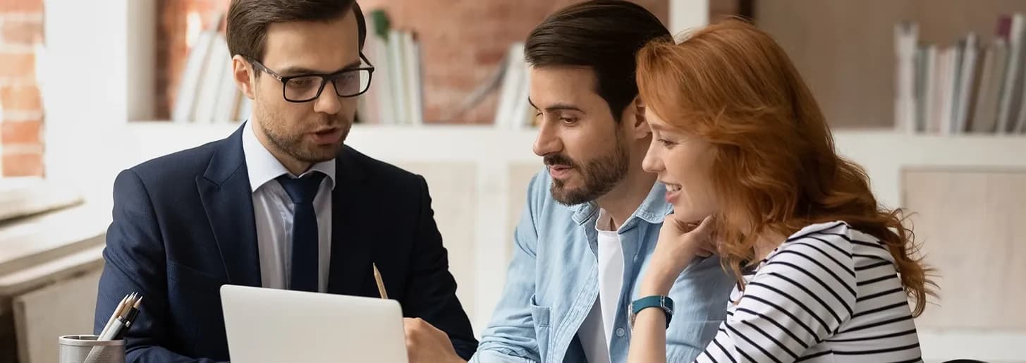 What Does a Mortgage Broker Do For You in Canada?